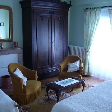 Ferme De Dauval Bed and Breakfast Mandeville-en-Bessin Exteriör bild