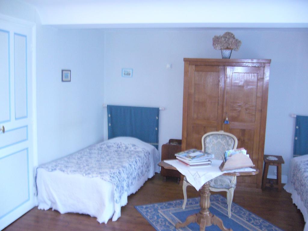 Ferme De Dauval Bed and Breakfast Mandeville-en-Bessin Rum bild